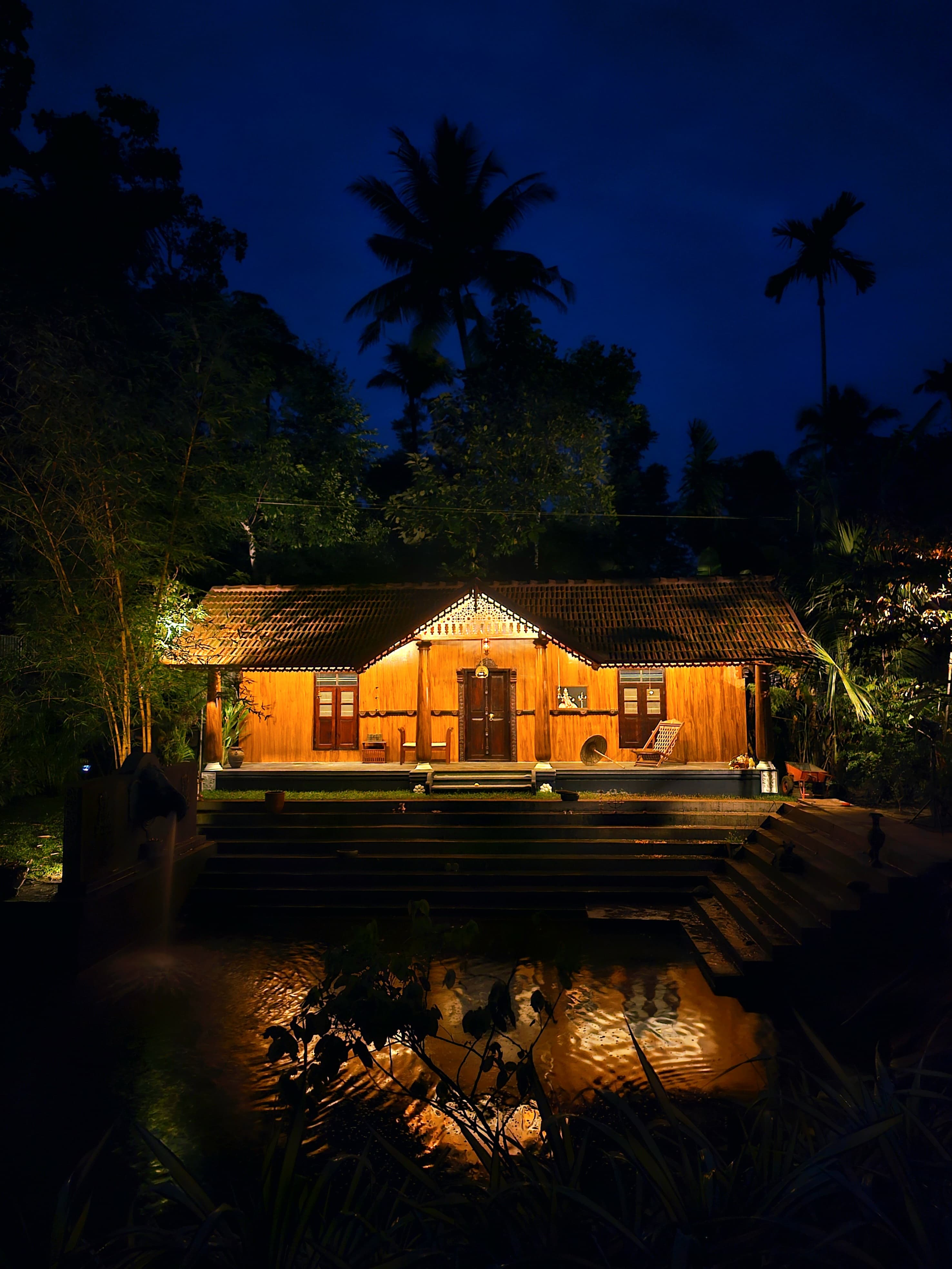Kerala Traditional Vibe — Traditional Kerala Houses shooting location in Alappuzha